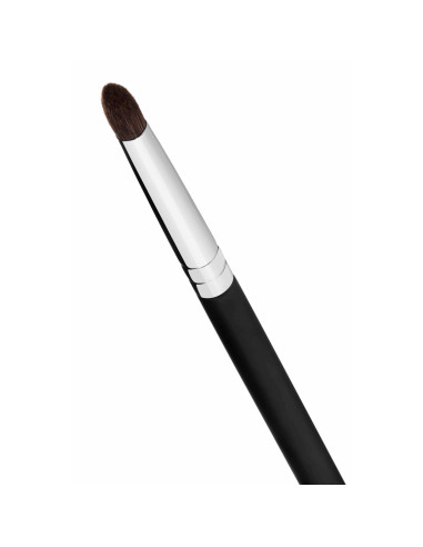 P38 pędzel do aplikacji cieni efekt smokey eye...